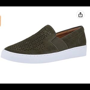 🆕 Vionic Women's Splendid Kani Slip-on Walking Shoes